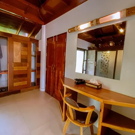 Puteri Lanta Family Villas Koh Lanta Room photo