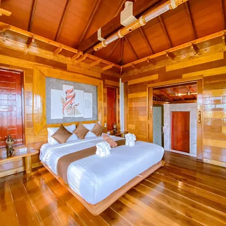 Puteri Lanta Family Villas Koh Lanta Exterior photo